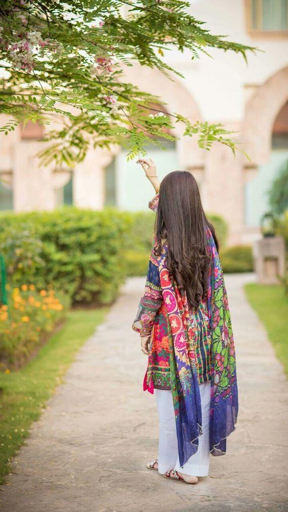 Standard Mood Girl Whatsapp DP