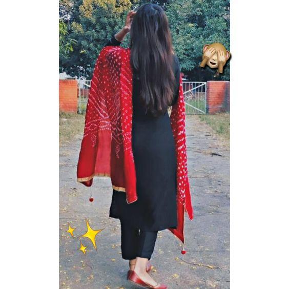 Standard Whatsapp DP Girls